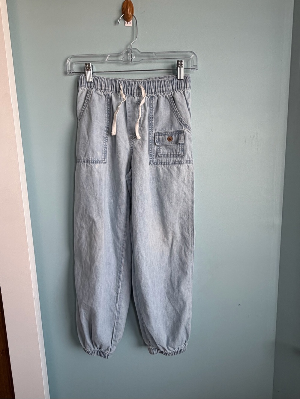Roxy Girls Size 8/10 Light Wash Denim Jogger Pants Pull-On Cargo Style